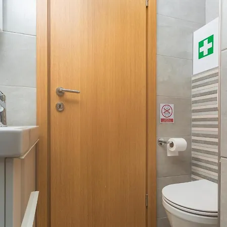 1 Bedroom Lovely In * Rijeka