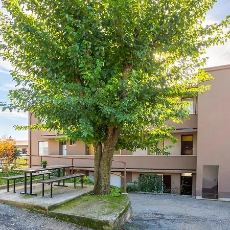 1 Bedroom Lovely In *