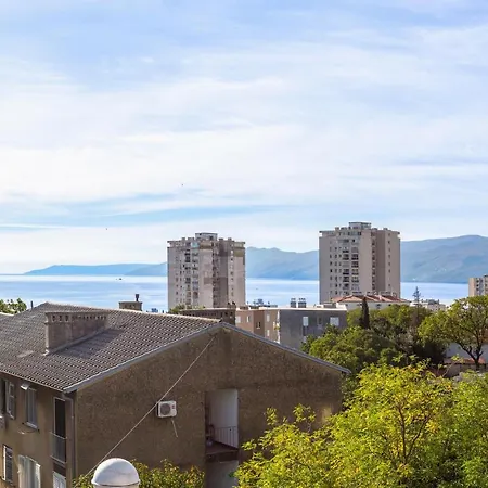 1 Bedroom Lovely In *